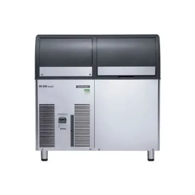 Scotsman By Moffat Self Contained Gourmet Ice Machine 70kg Storage Bin ; Output: 110kg/24hr Self Contained @32'c