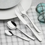 Grand City Cake Knife - Serrated
