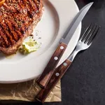 Churrasco Steak Knife Serrated Narrow Blade with Polywood Handle Red 127mm