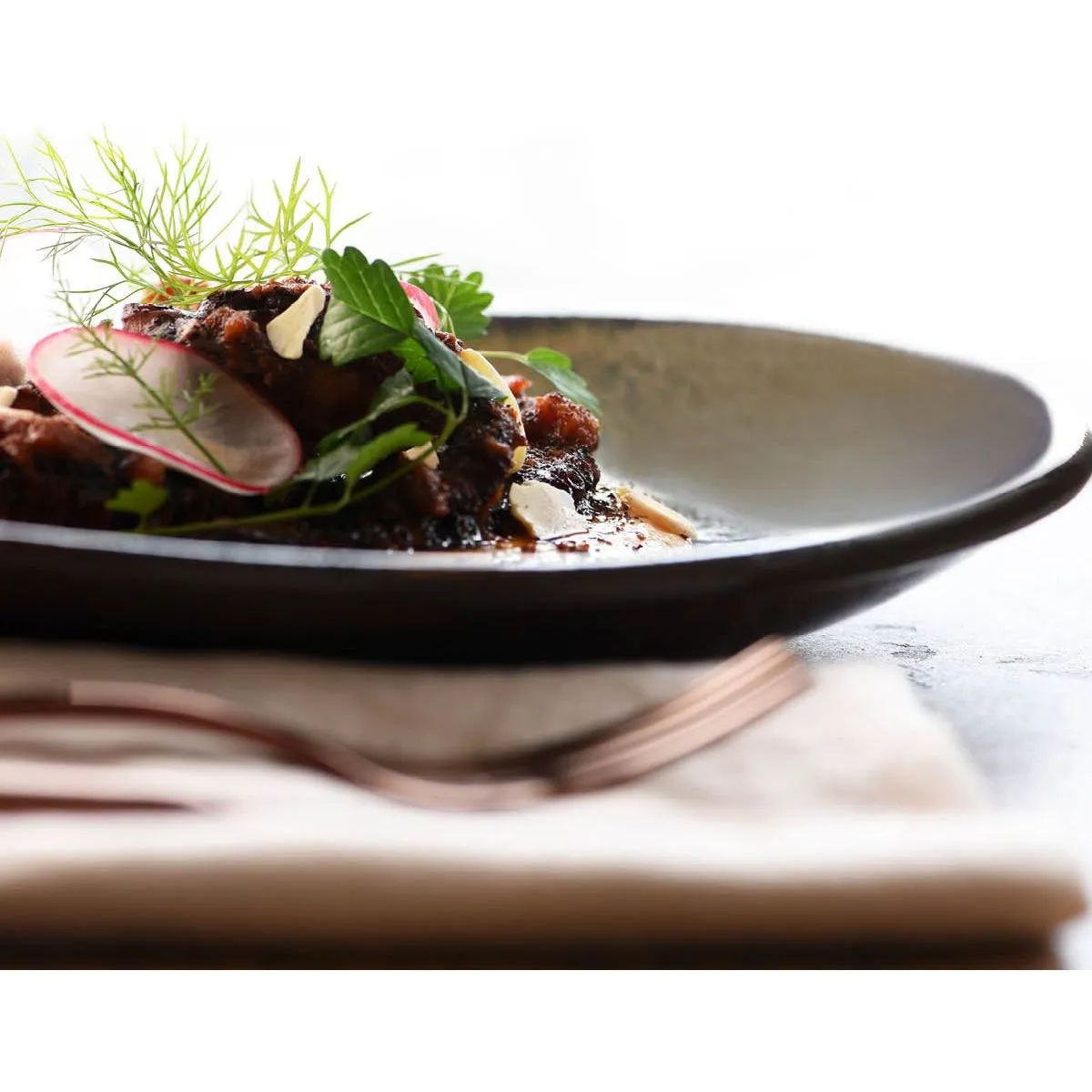Round Bowl Flared Reactive Brown — 230x55mm