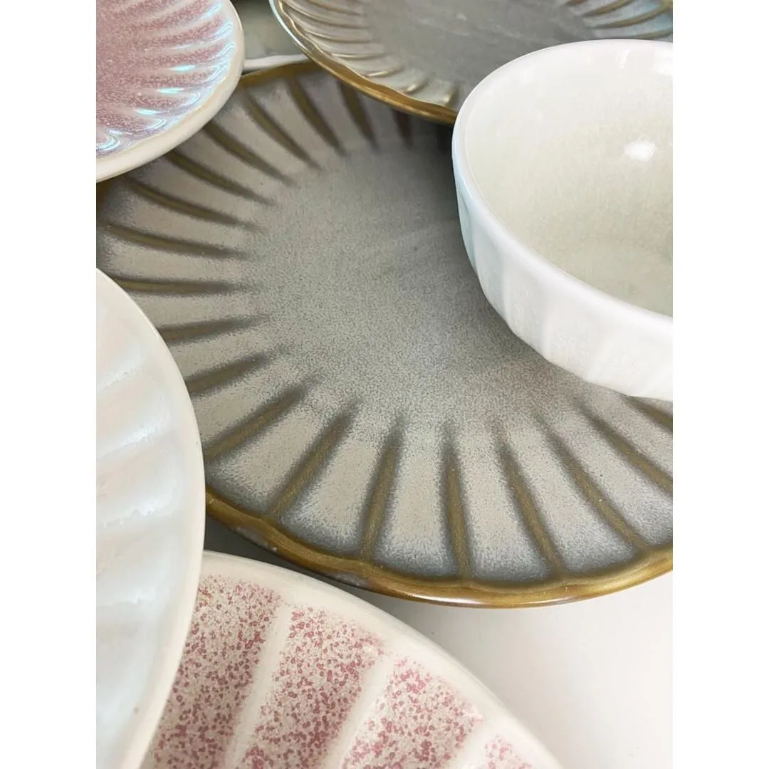 Willow Scalloped Round Bowl